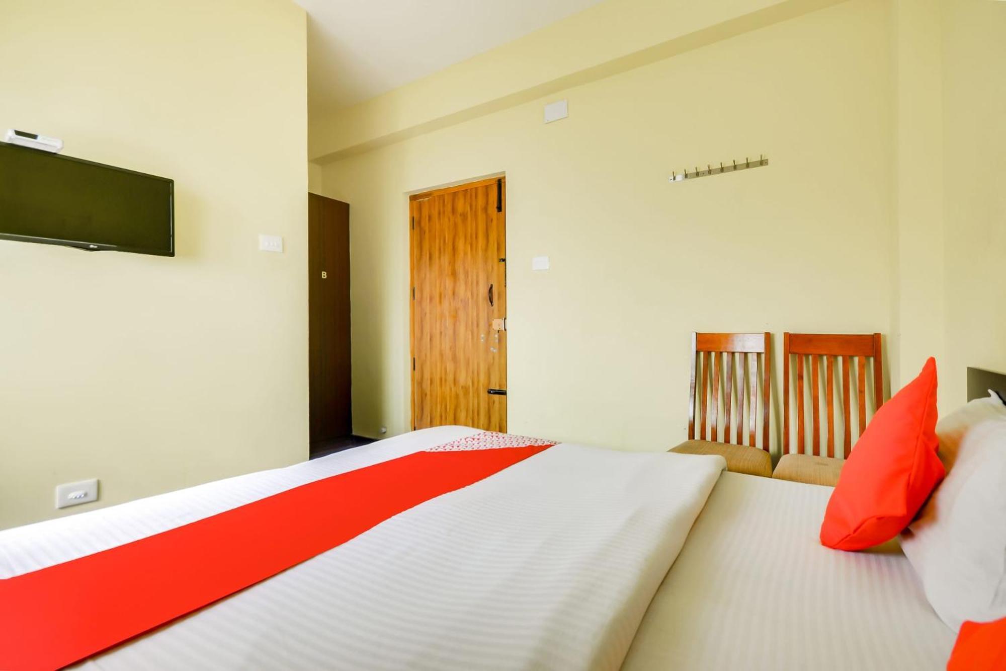 โอโย 76122 เอสที เรซิเดนซี Hotel Madukkarai ภายนอก รูปภาพ